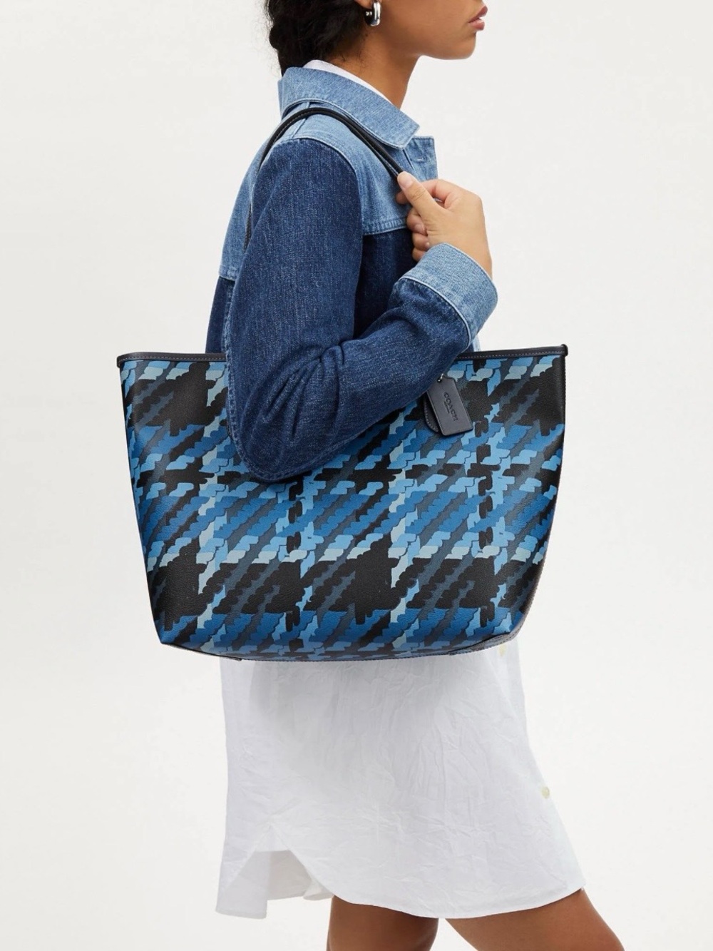 Coach Outlet City Tote Bag Blue Plaid Classic Everyday Chic Office‎ Travel